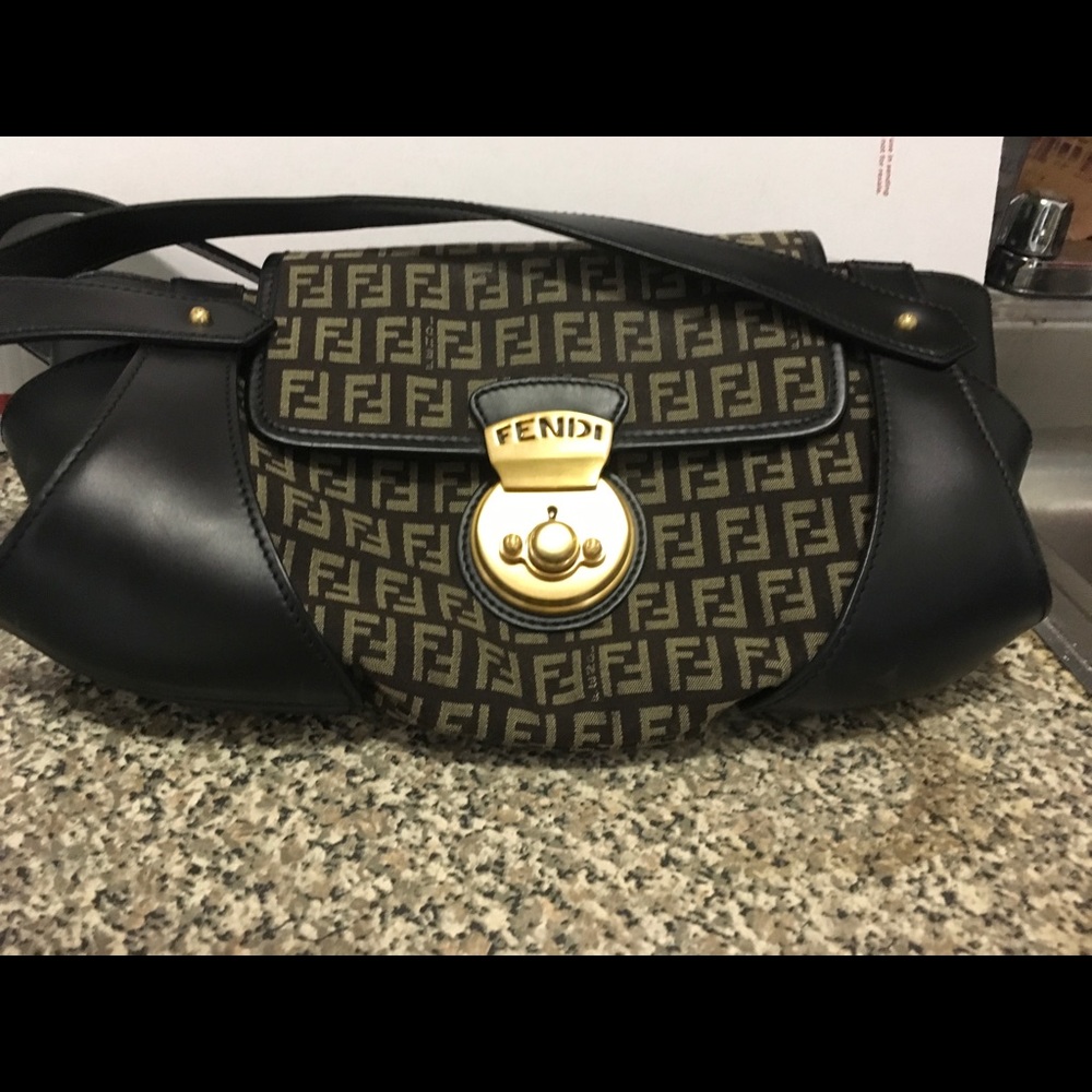 Used  Authentic Fendi Zucchini small shoulder bag